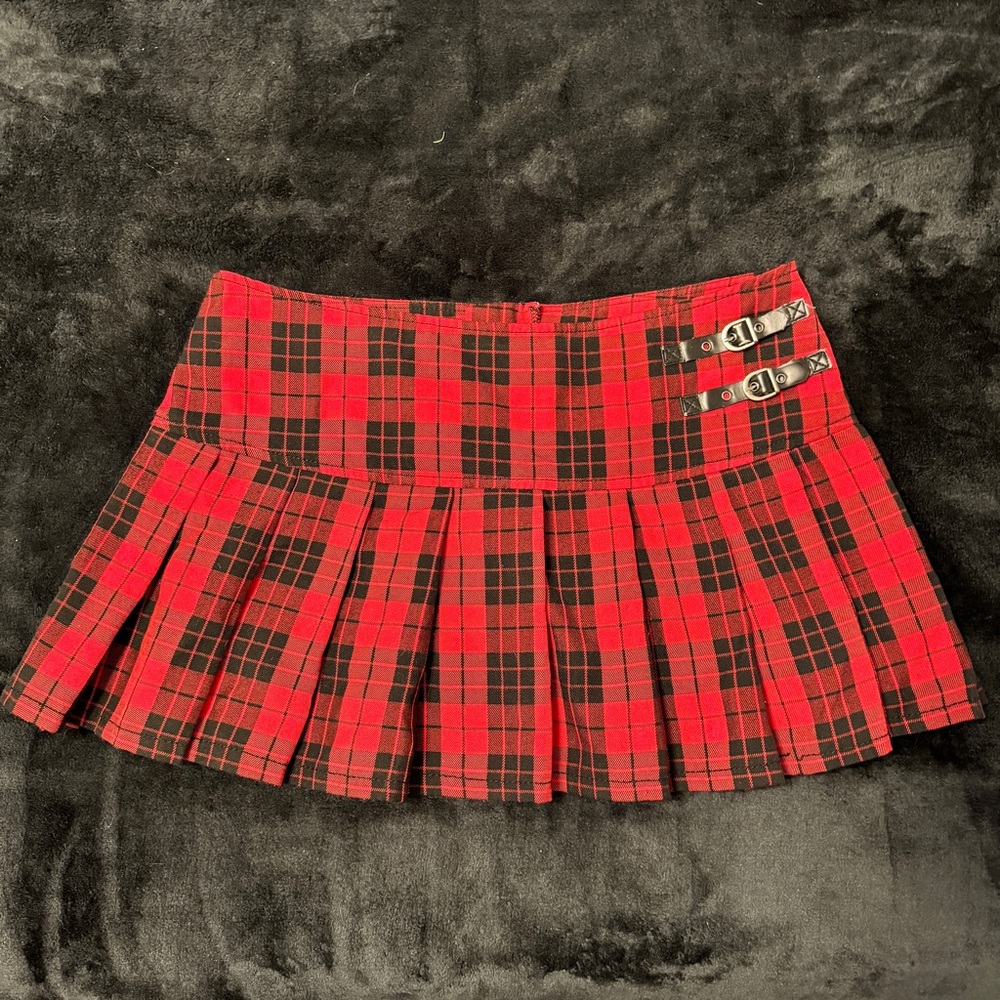 Vintage Y2K Abbey Dawn Avril Lavigne Mall Goth Emo Punk Pleated Mini Skirt